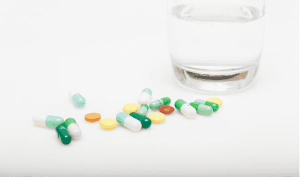 试管期间：切忌自己盲目服药